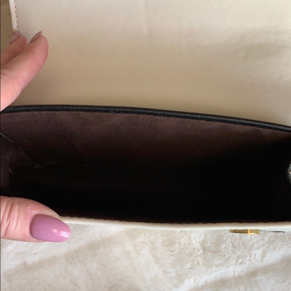 Clutch or Crossbody - Picture 3 of 4